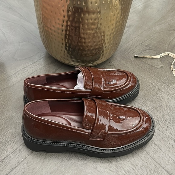 Franco Sarto Ream Loafers - Picture 5 of 6
